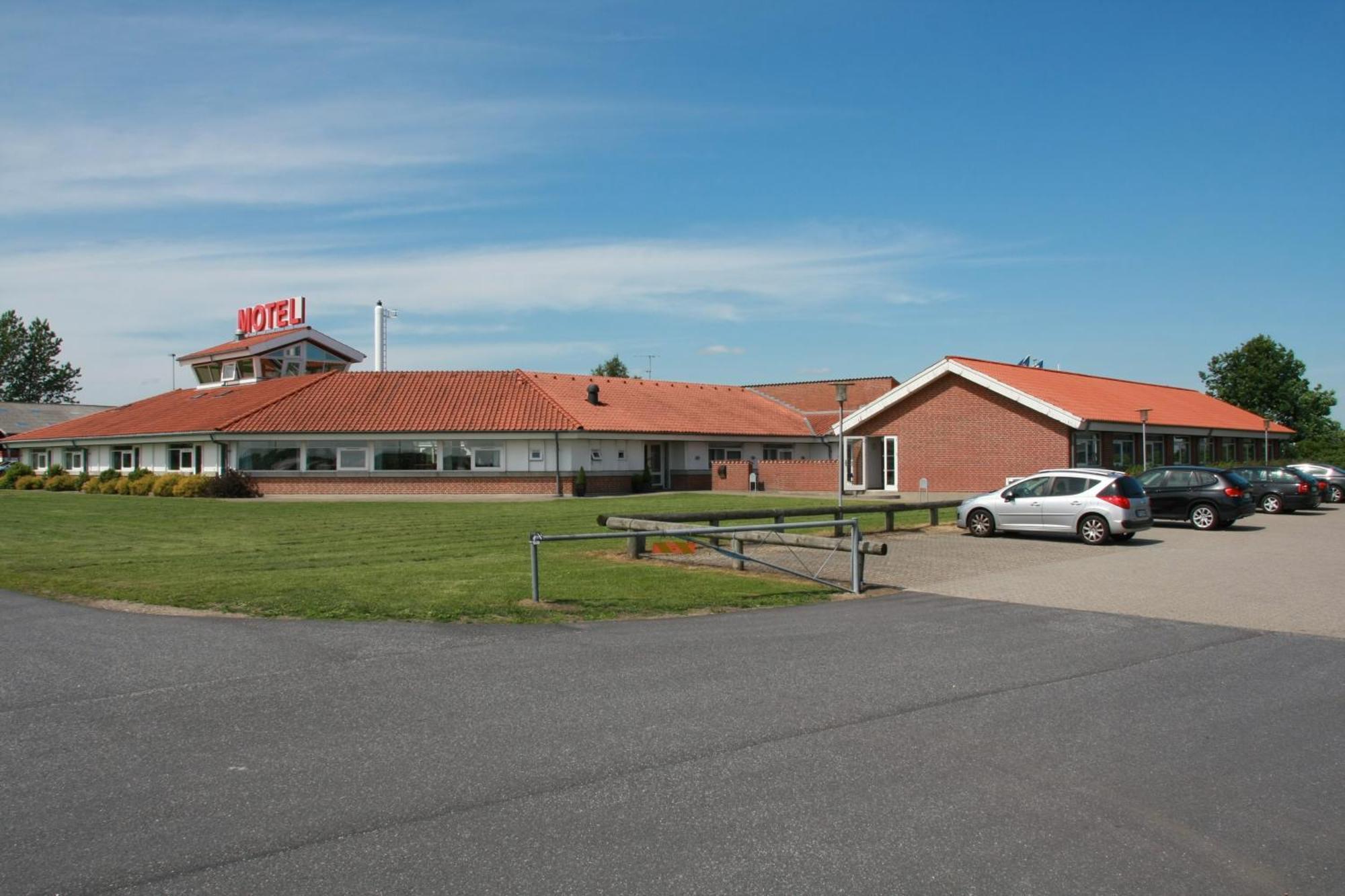 Motel Spar 10 Выборг Экстерьер фото